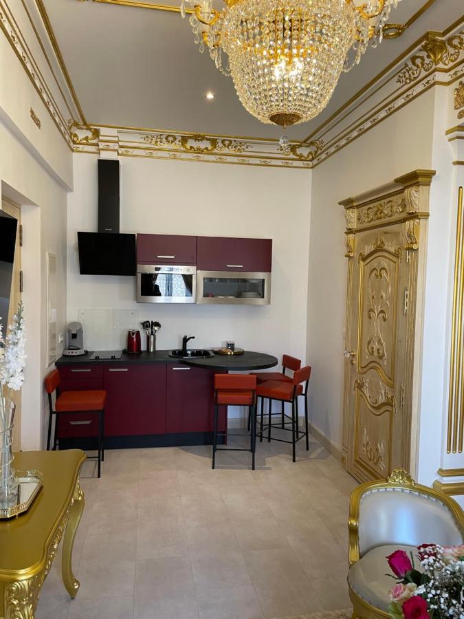 Suite Imperiale Eglise Du Couvent Narbonne Exterior photo